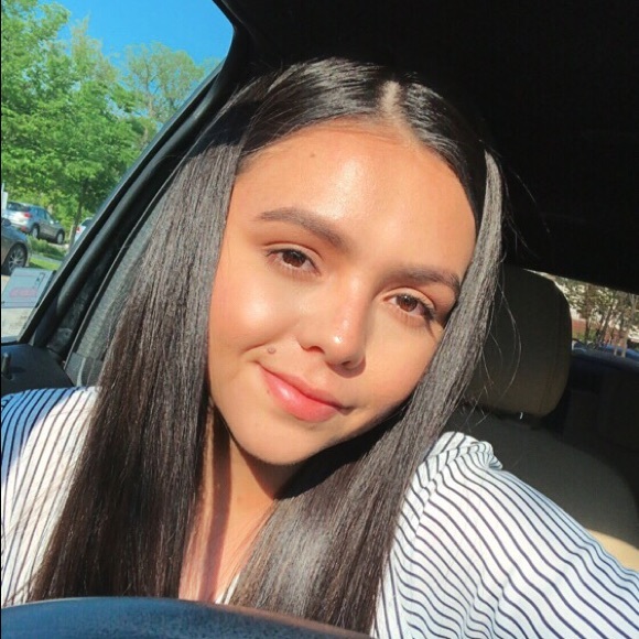 Meet your Posher, Tonaltzin - Picture 1 of 1